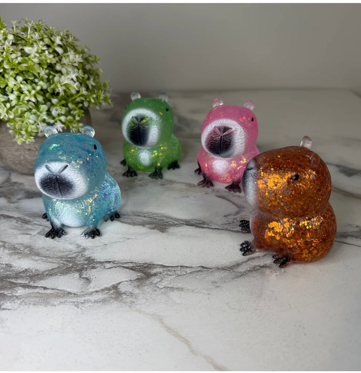 Squishy Toy - Capybara Glitter